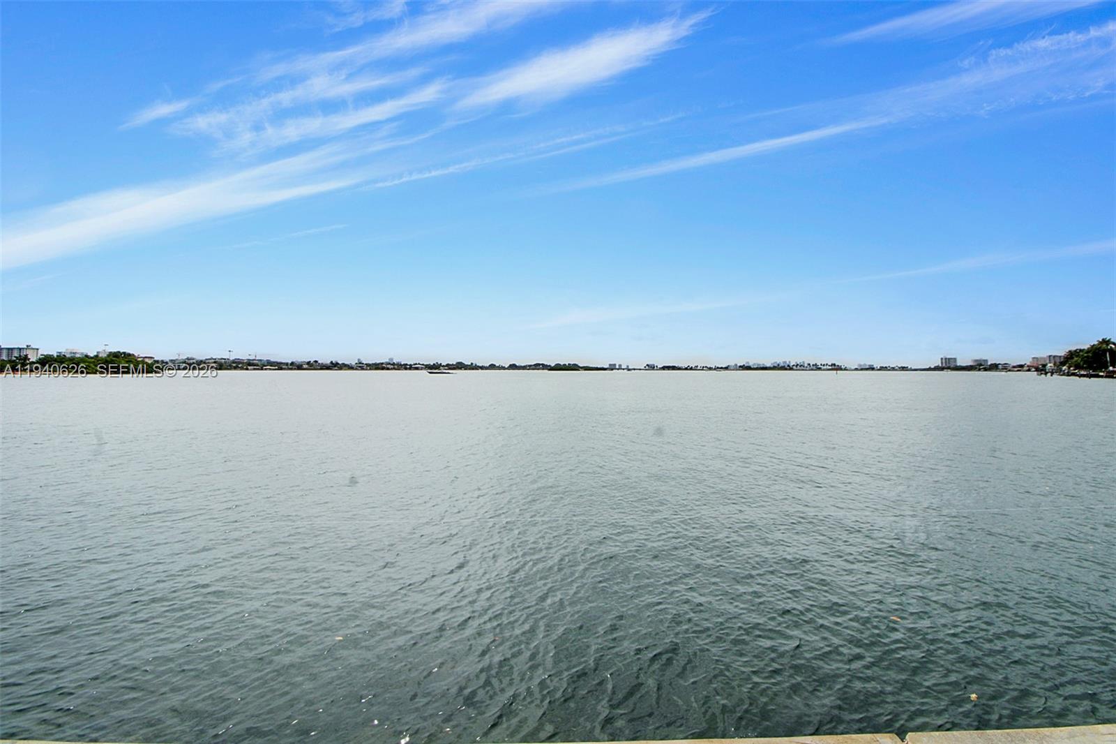 2700 NE 135th St #12 North Miami, FL 33181