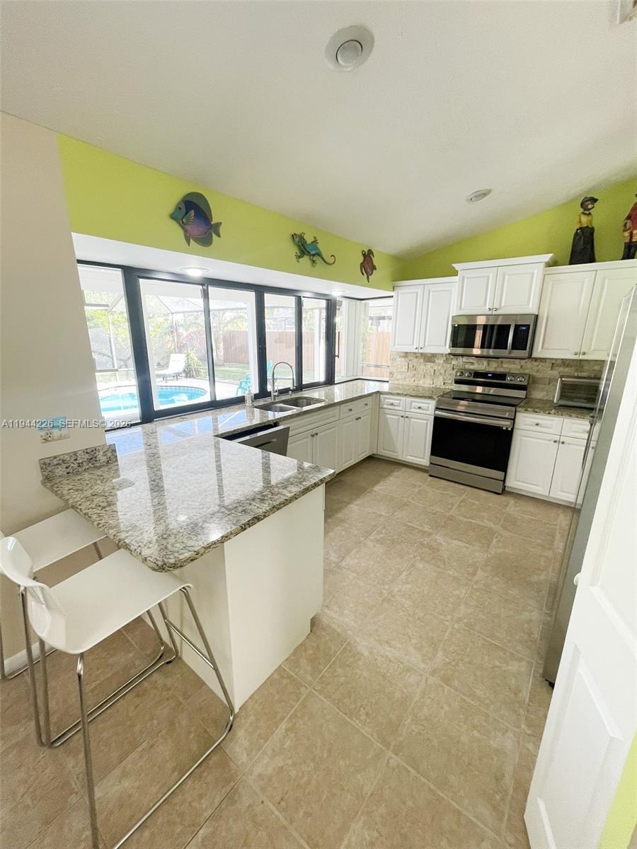 357 NE Gulfstream Ave #- Port St Lucie, FL 34983