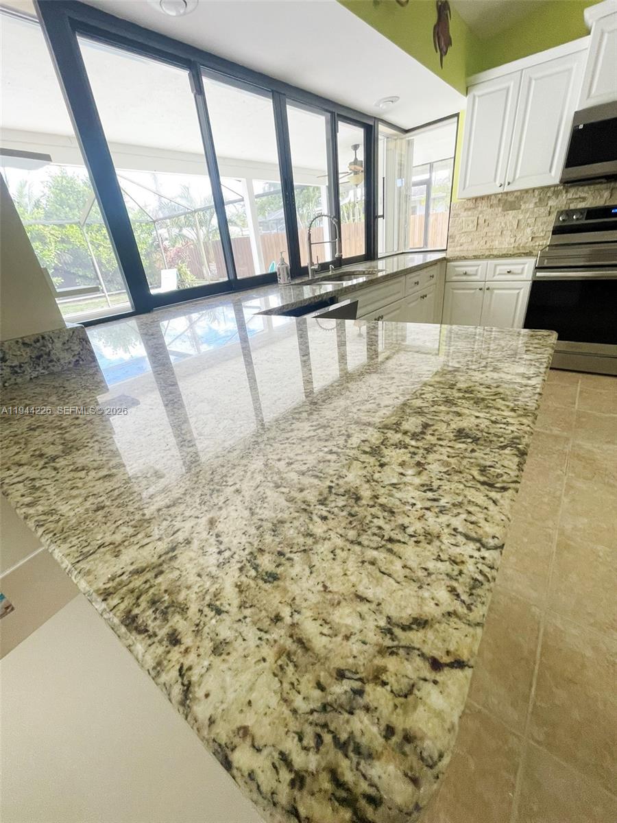 357 NE Gulfstream Ave #- Port St Lucie, FL 34983