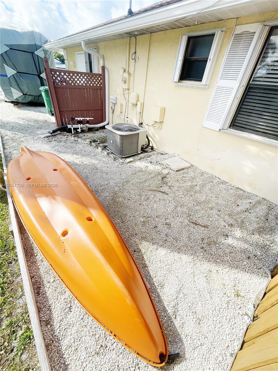 357 NE Gulfstream Ave #- Port St Lucie, FL 34983