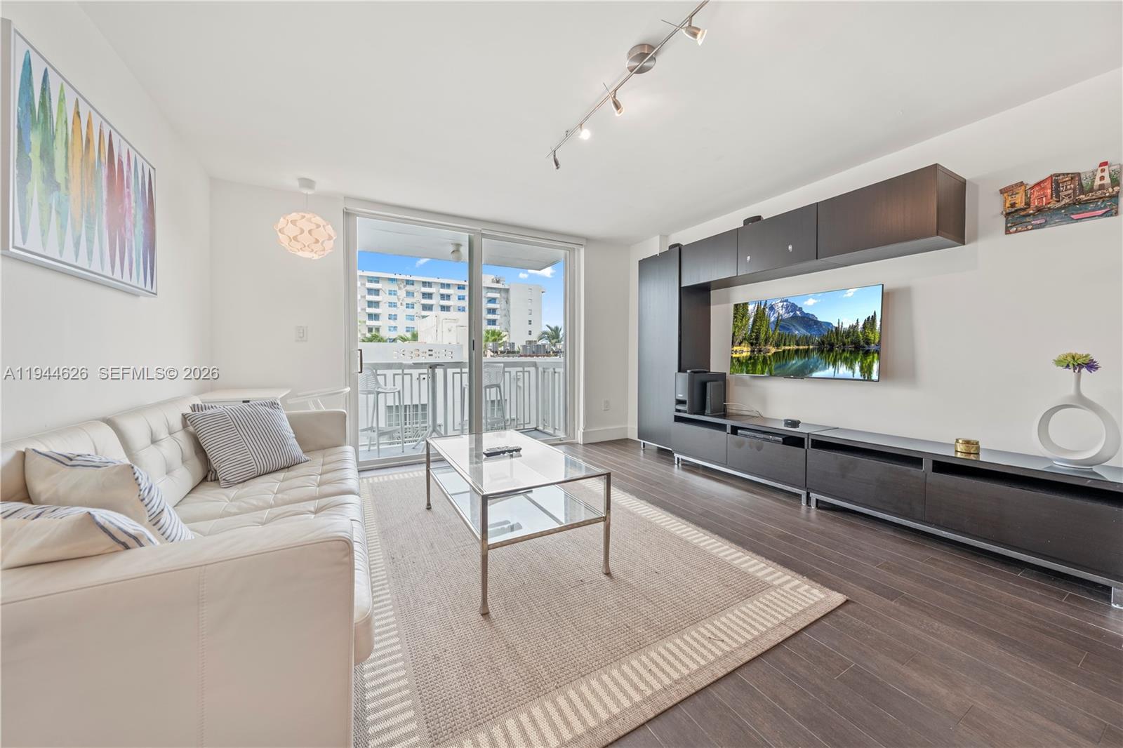 401 Ocean Dr #523 Miami Beach, FL 33139