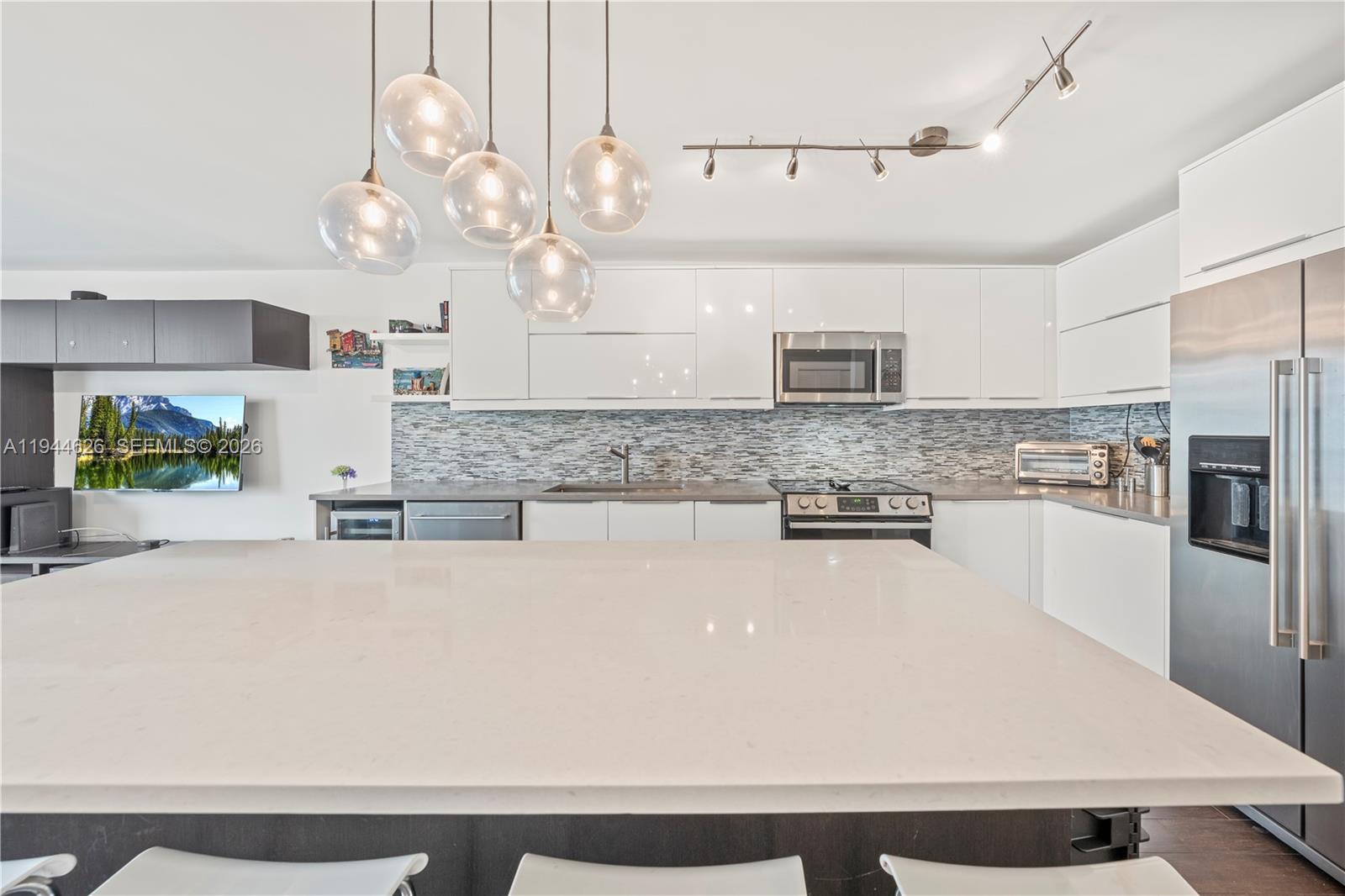 401 Ocean Dr #523 Miami Beach, FL 33139