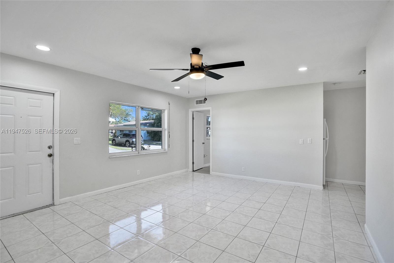 2621 SW Natura Ave Deerfield Beach, FL 33441