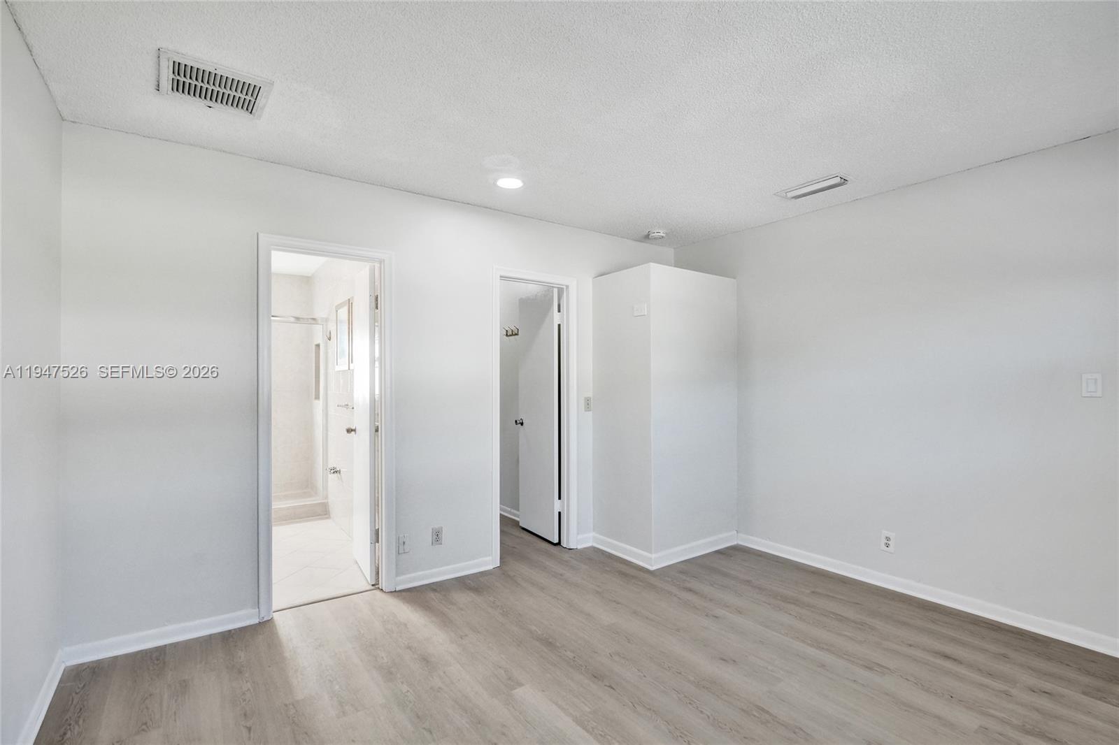 2621 SW Natura Ave Deerfield Beach, FL 33441