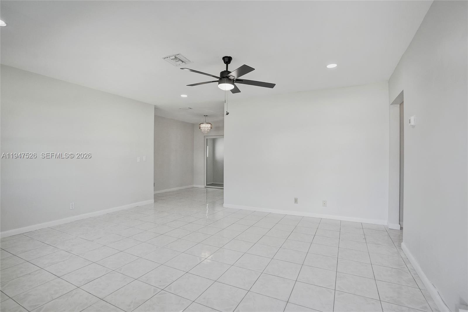 2621 SW Natura Ave Deerfield Beach, FL 33441