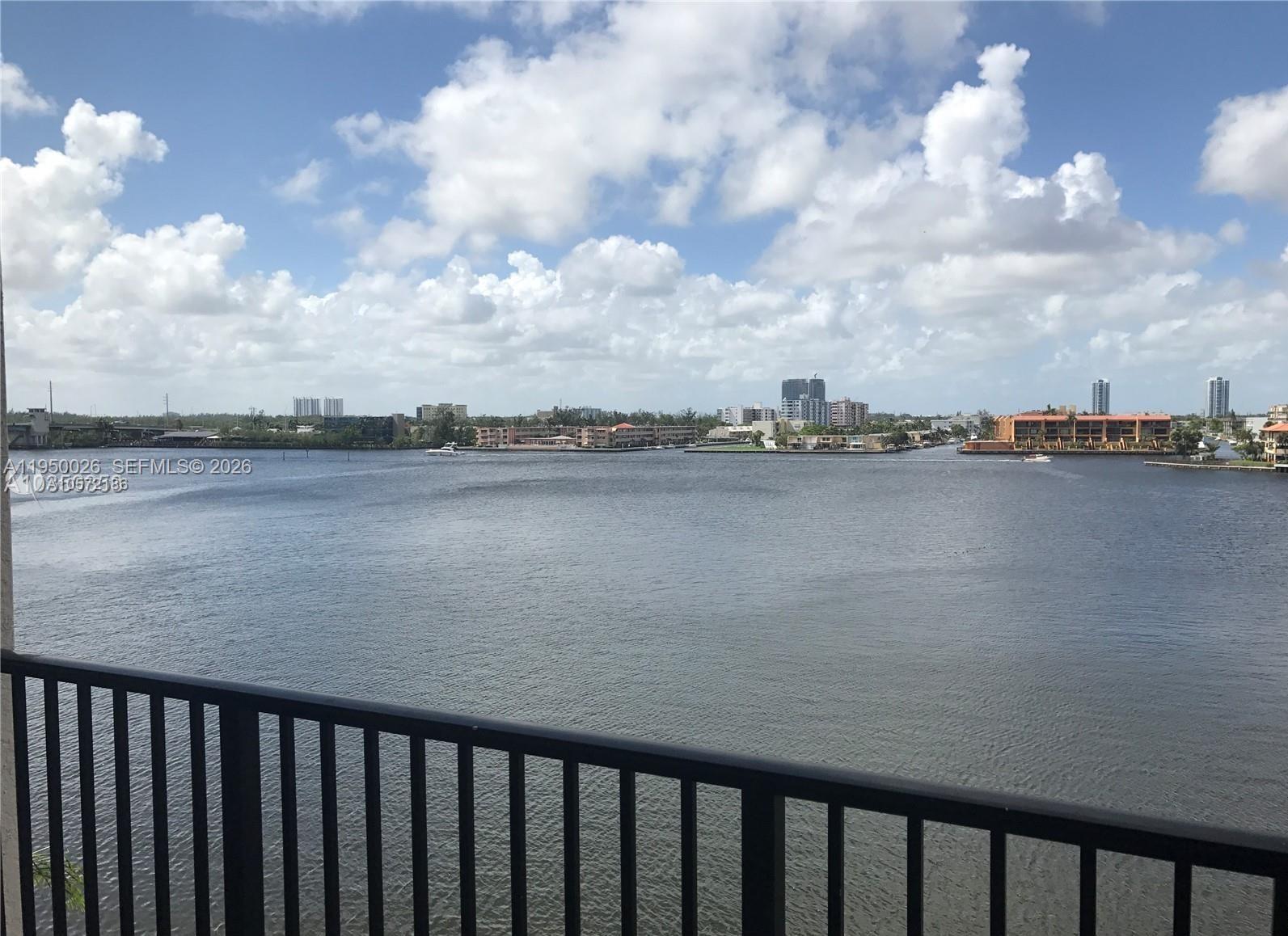 image Porto Bellagio Condo10