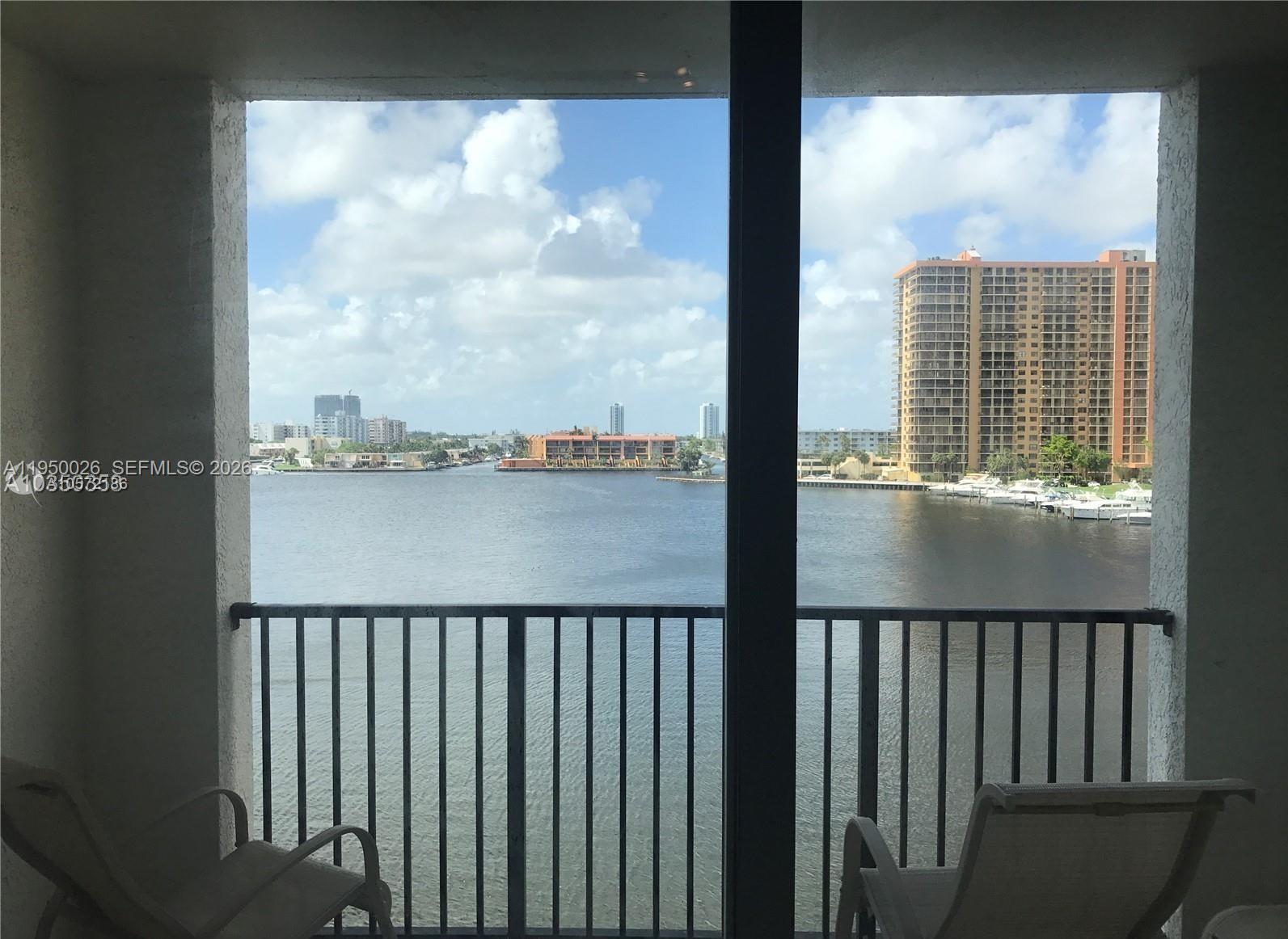 image Porto Bellagio Condo11