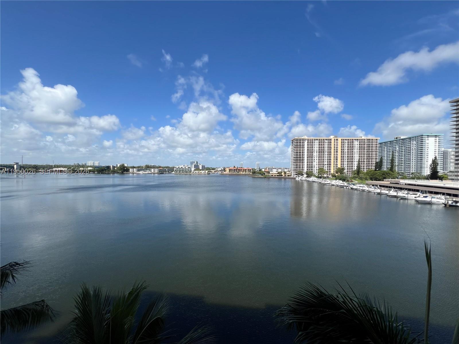 image Porto Bellagio Condo13