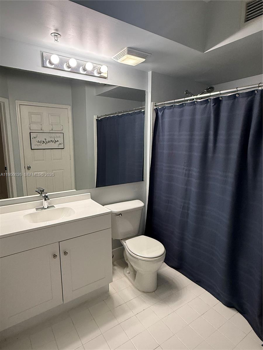 image Porto Bellagio Condo41