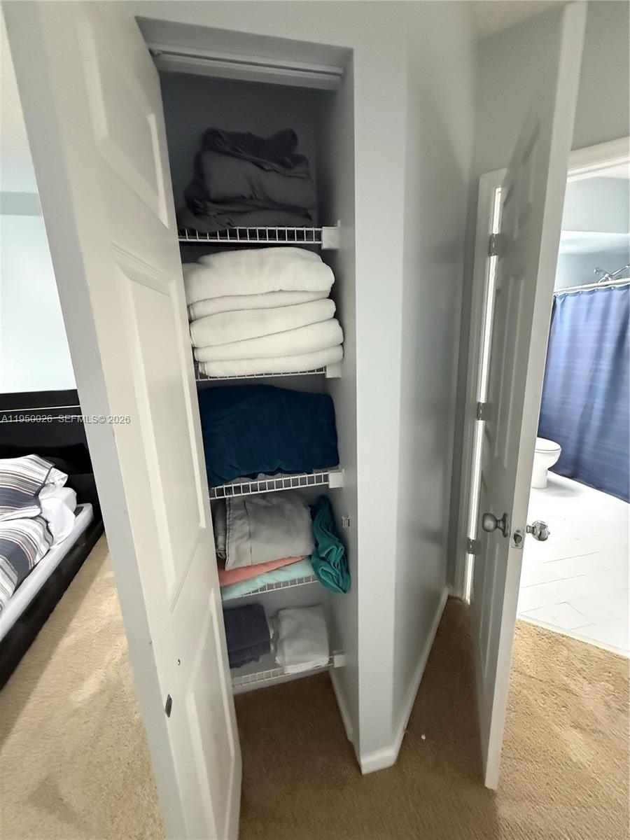 image Porto Bellagio Condo47