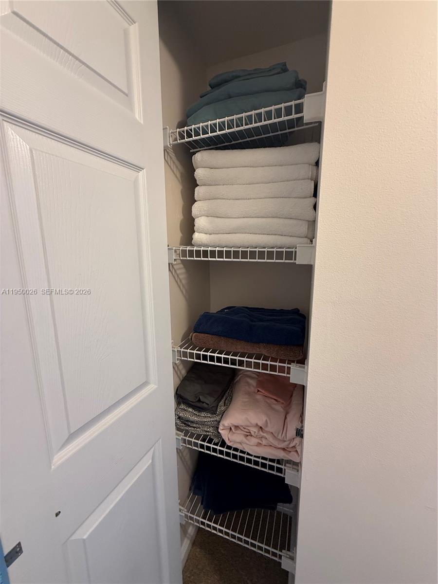 image Porto Bellagio Condo54