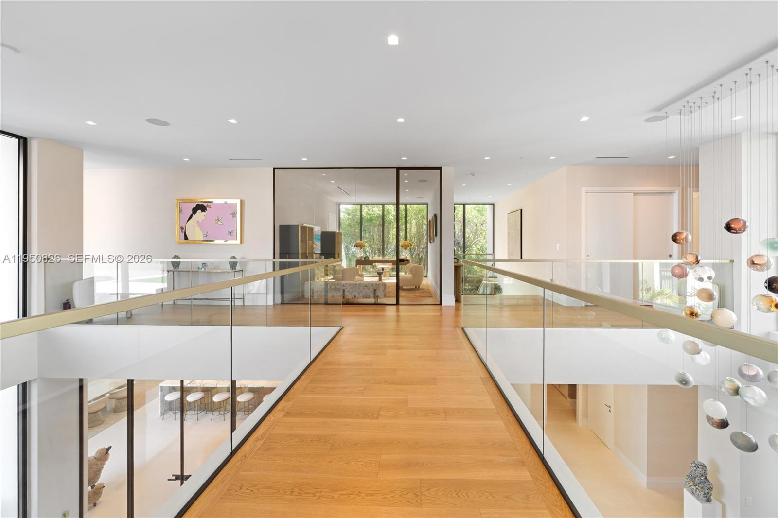 1417 N Venetian Way Miami, FL 33139