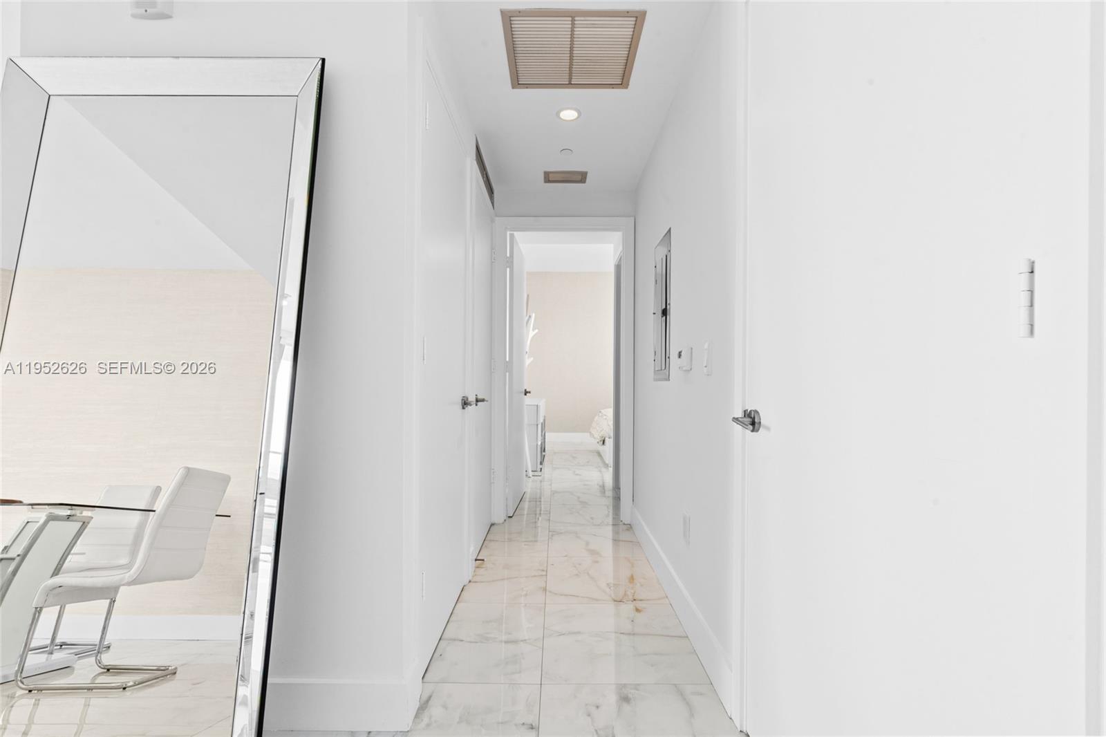 image Biscayne Beach2