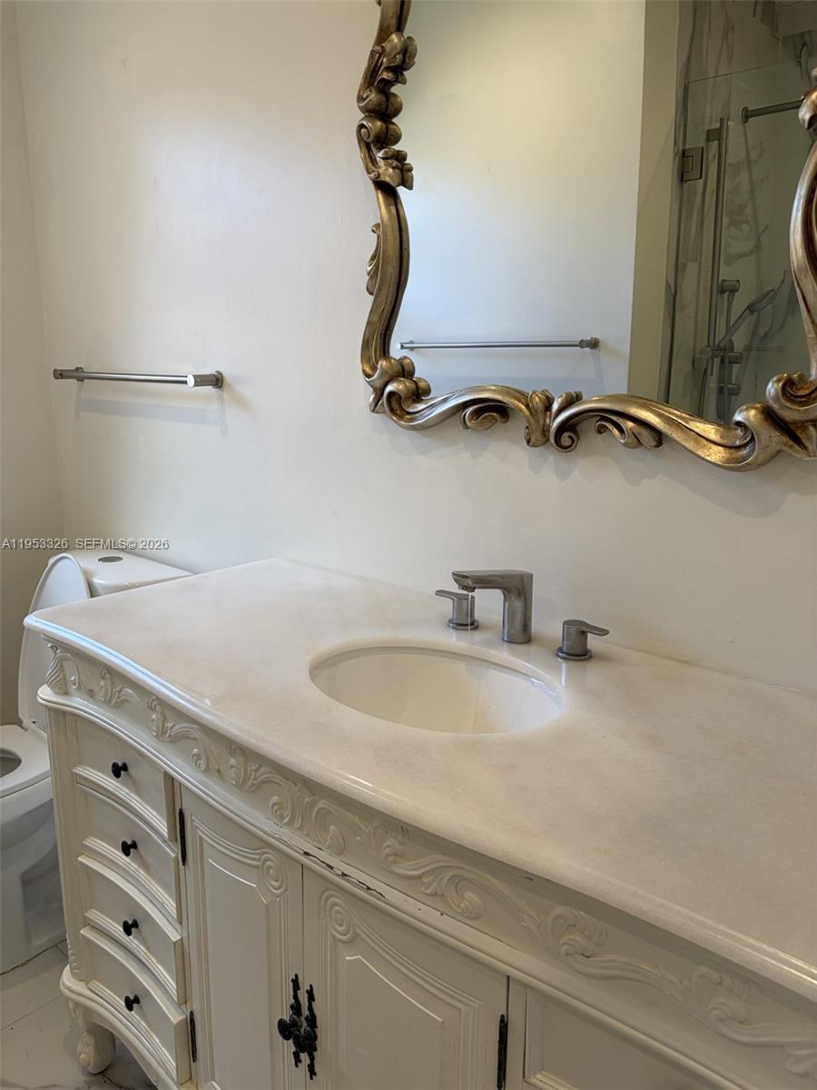 300 Manor Pl Coral Gables, FL 33133