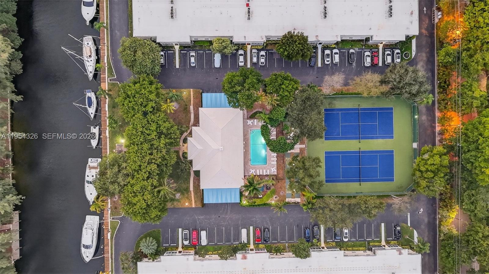 6471 Bay Clb Dr #3 Fort Lauderdale, FL 33308