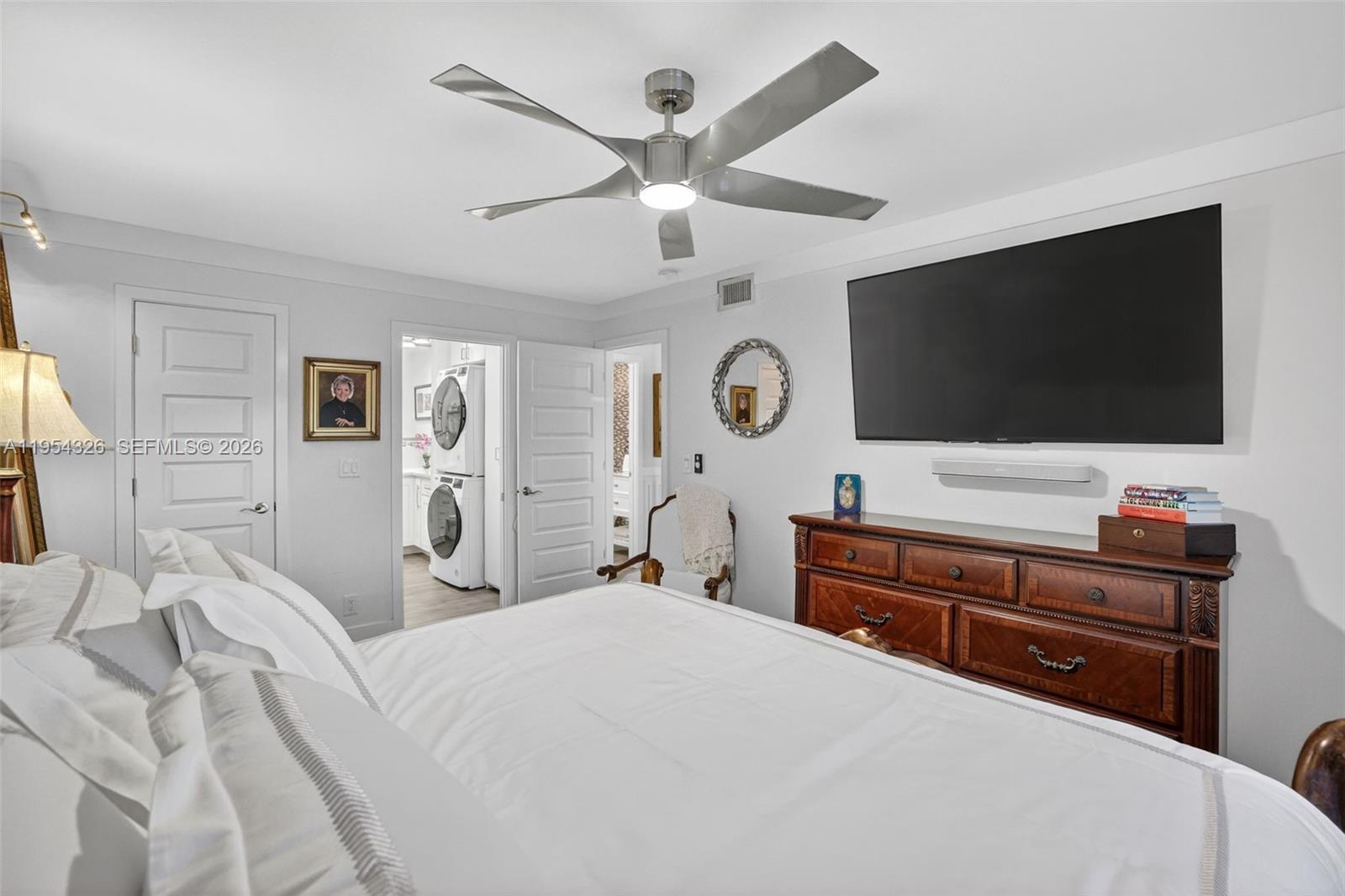 6471 Bay Clb Dr #3 Fort Lauderdale, FL 33308