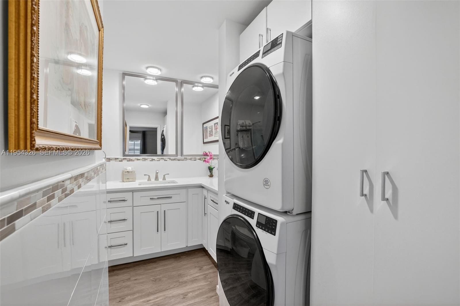 6471 Bay Clb Dr #3 Fort Lauderdale, FL 33308