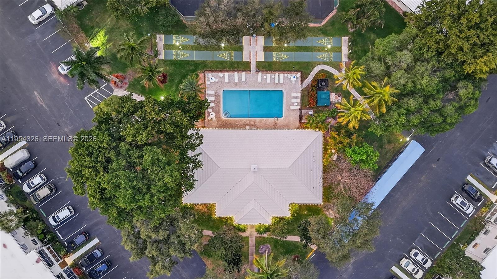 6471 Bay Clb Dr #3 Fort Lauderdale, FL 33308