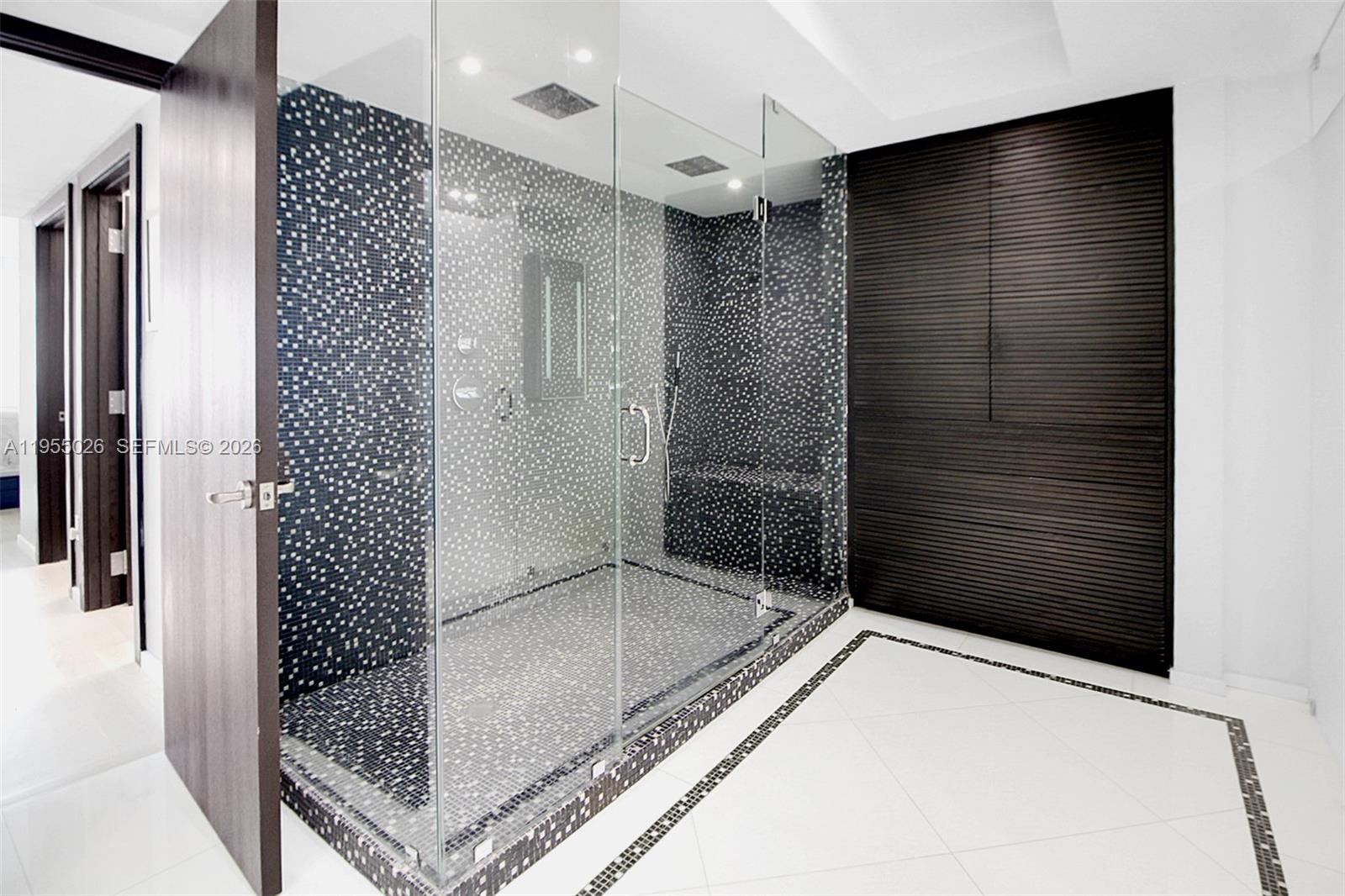 image Jade at Brickell Bay22