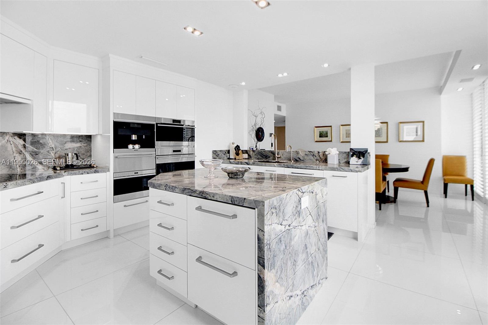 image Jade at Brickell Bay26