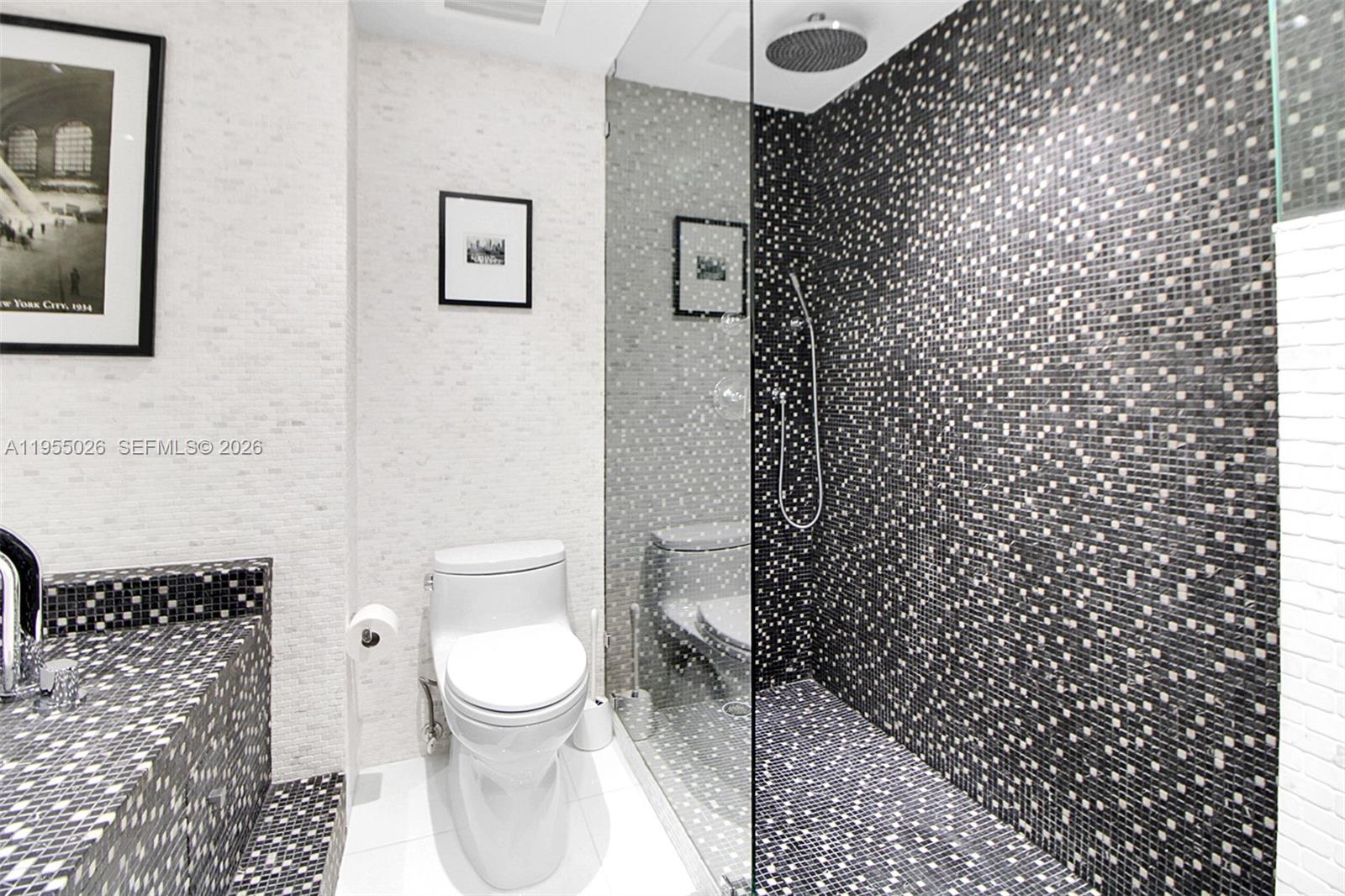 image Jade at Brickell Bay35