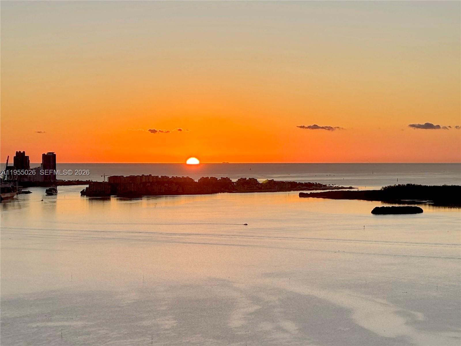 image Jade at Brickell Bay3