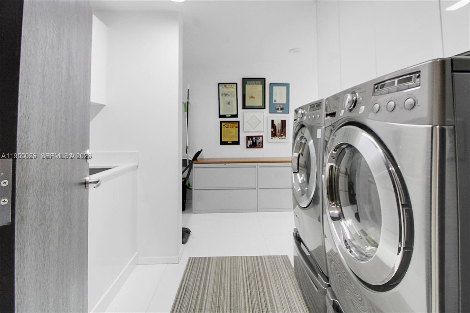 image Jade at Brickell Bay42