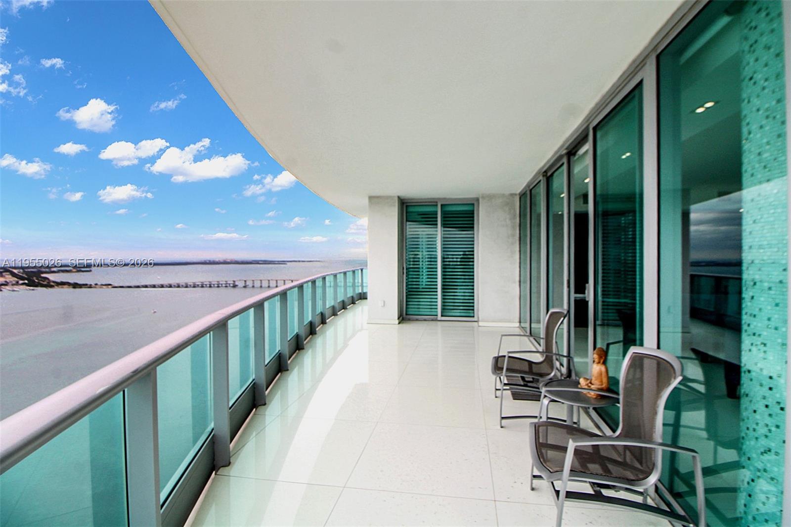 image Jade at Brickell Bay49