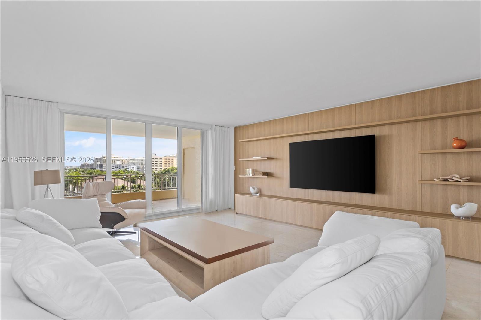 765 Crandon Blvd #506