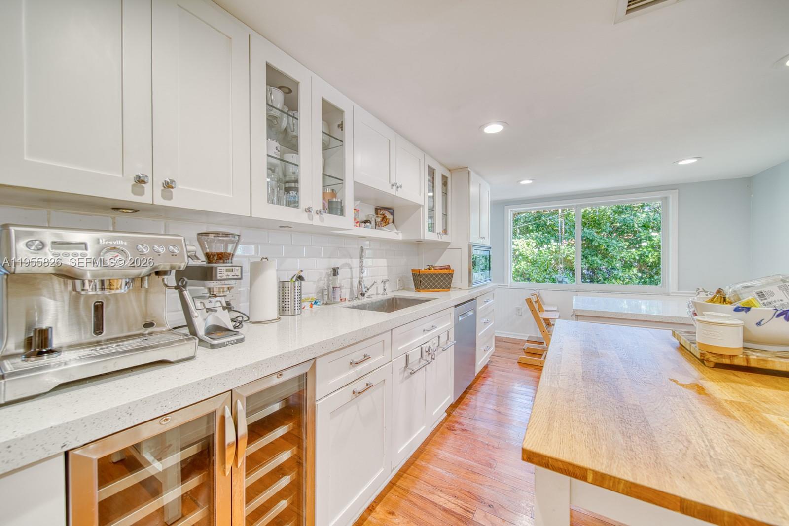 3227 Riviera Dr Coral Gables, FL 33134