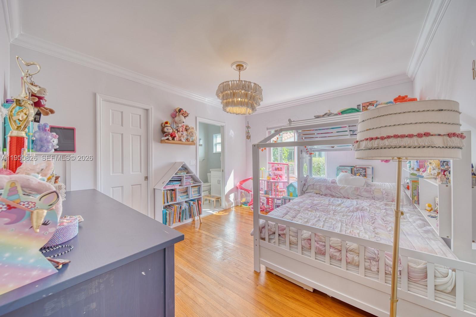 3227 Riviera Dr Coral Gables, FL 33134