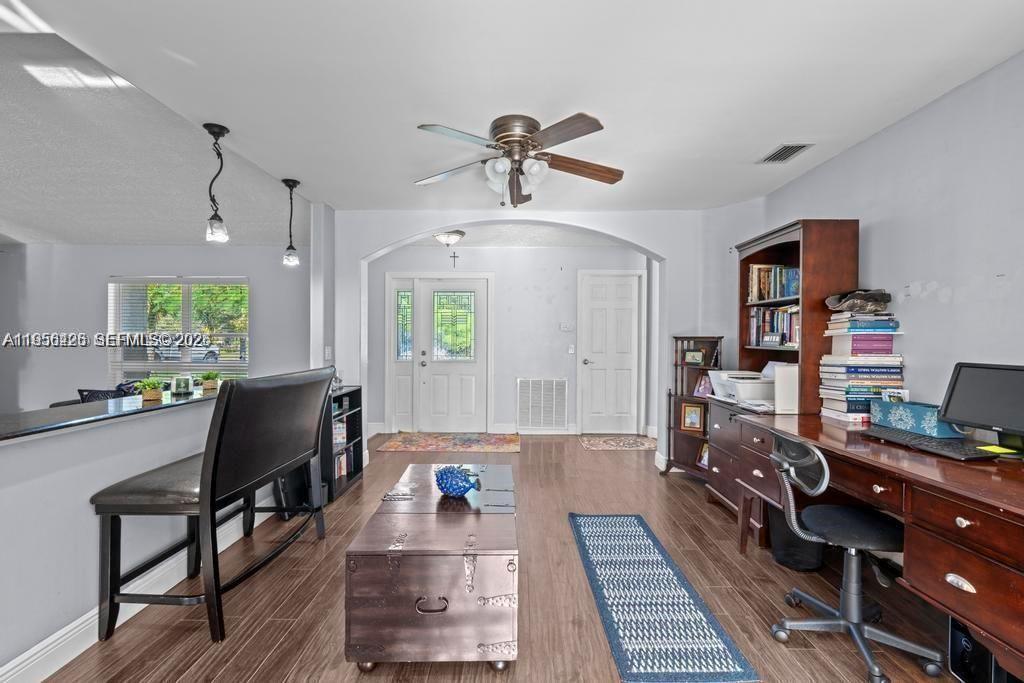 714 NE Lanfair St Port St Lucie, FL 34983