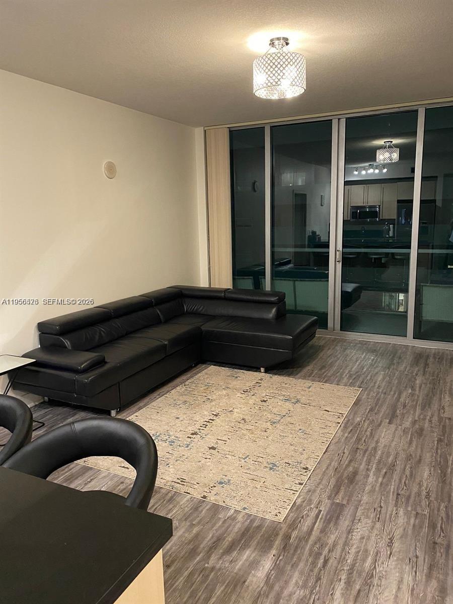 image Axis on Brickell North5