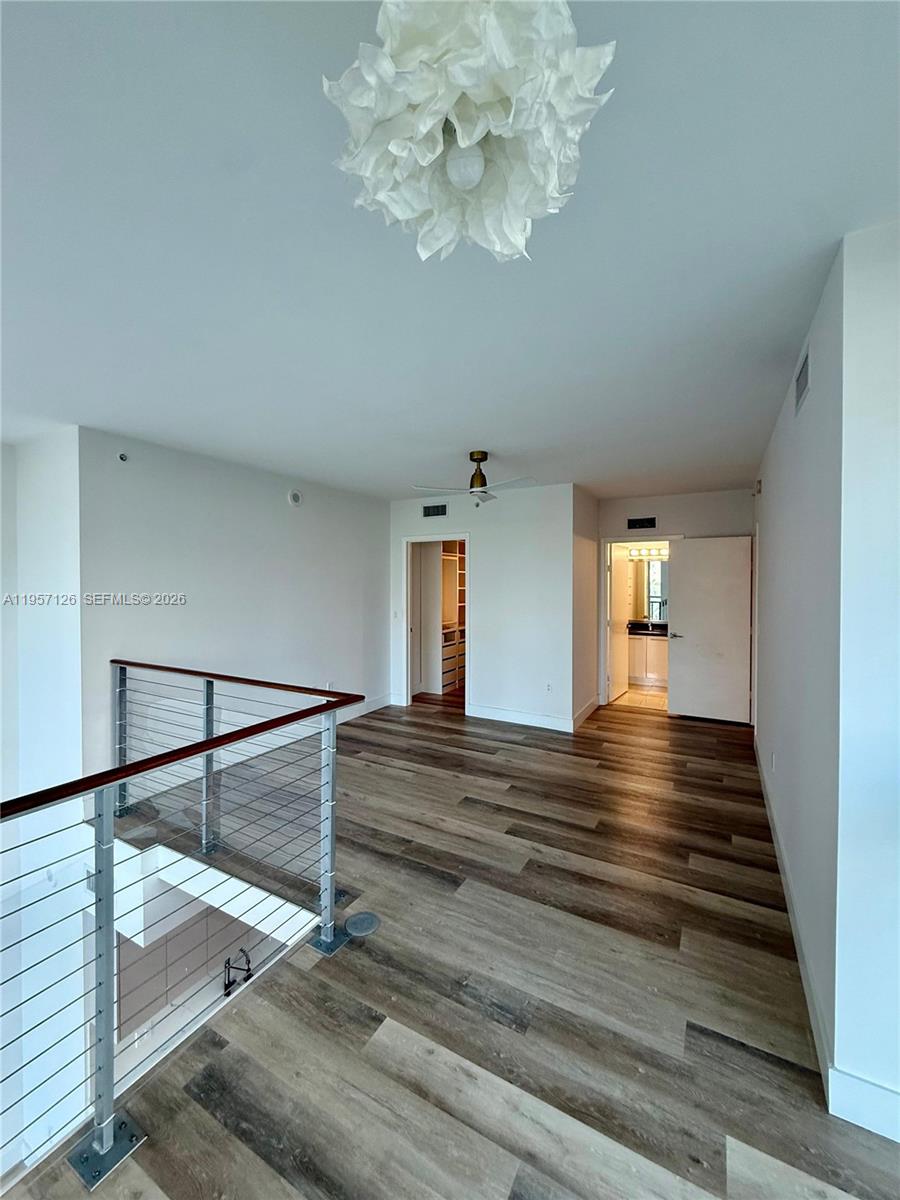 image The Ivy at Riverfront13