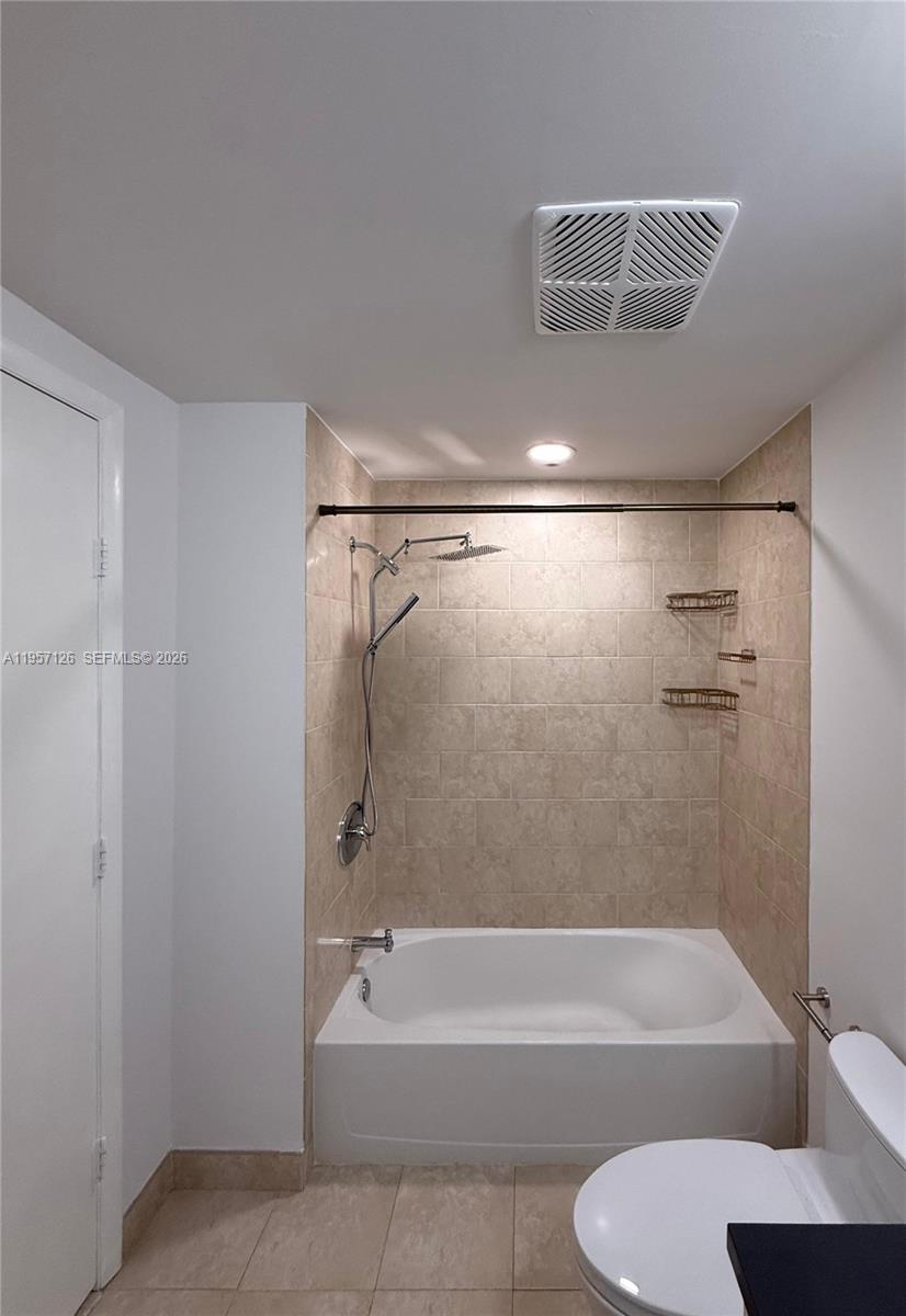 image The Ivy at Riverfront18