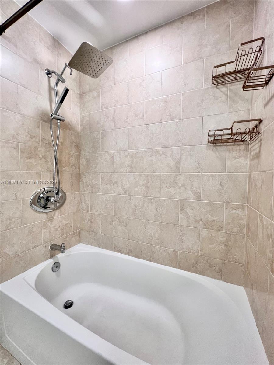 image The Ivy at Riverfront19