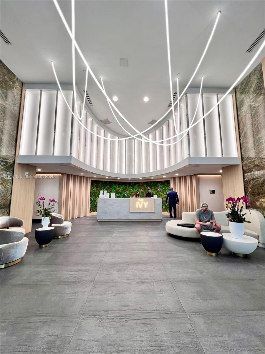 image The Ivy at Riverfront23