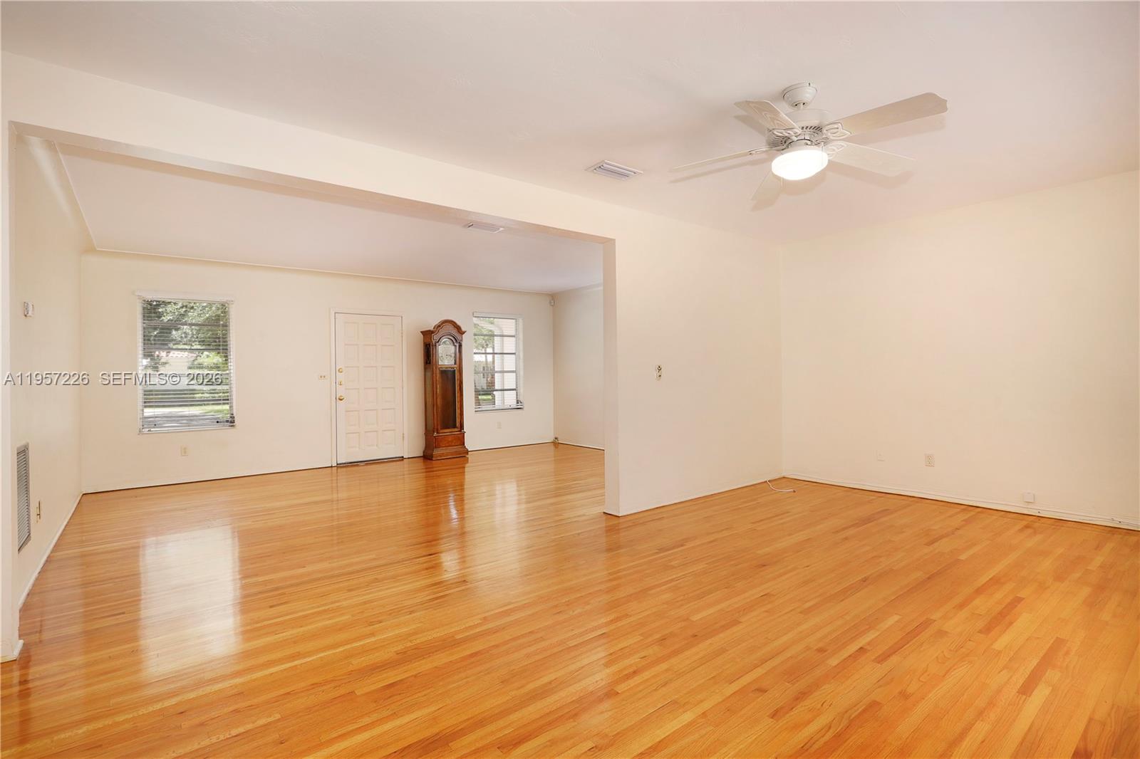 5610 San Vicente St Coral Gables, FL 33146