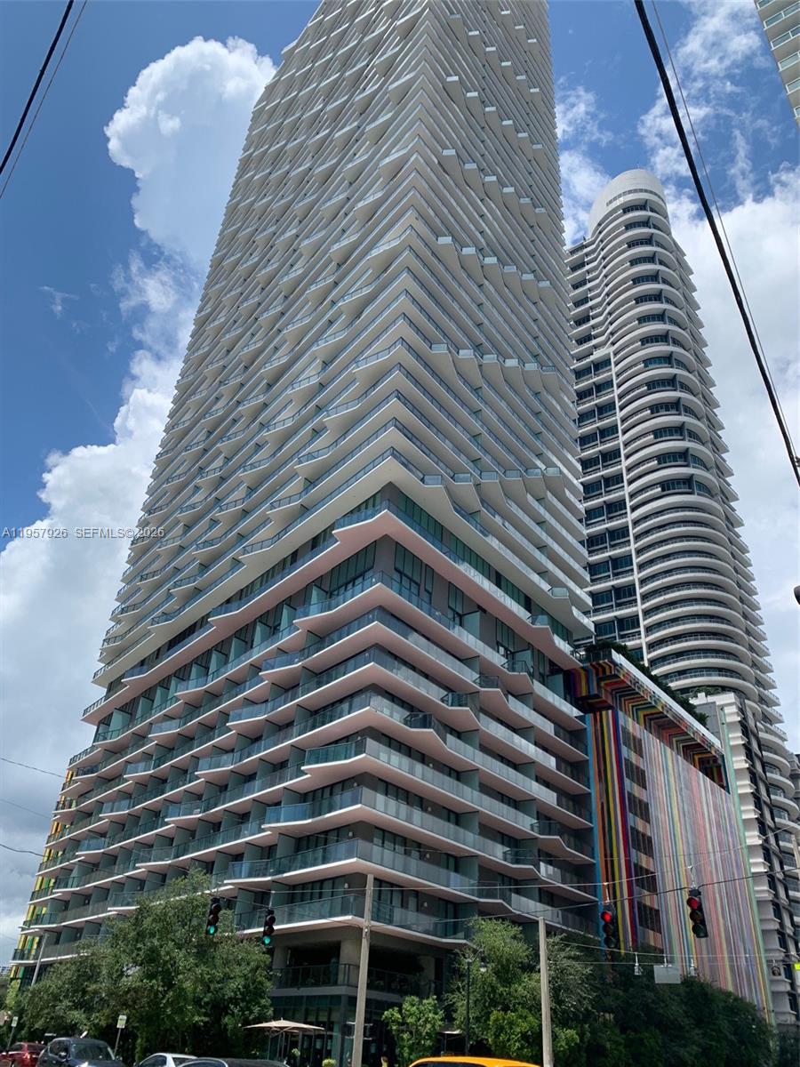 image Dua Miami (SLS Brickell)23