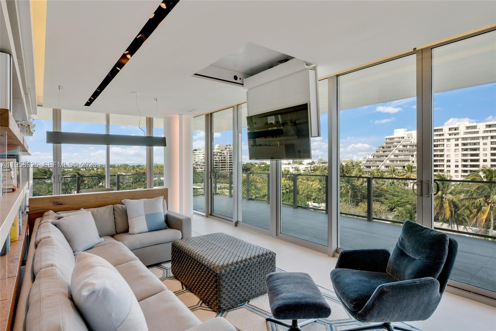 350 Ocean Dr #701N Key Biscayne, FL 33149