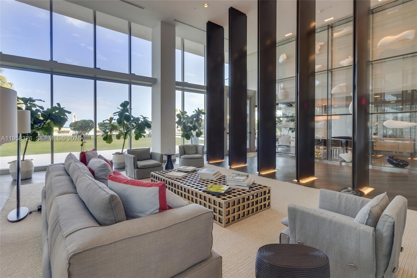 350 Ocean Dr #701N Key Biscayne, FL 33149