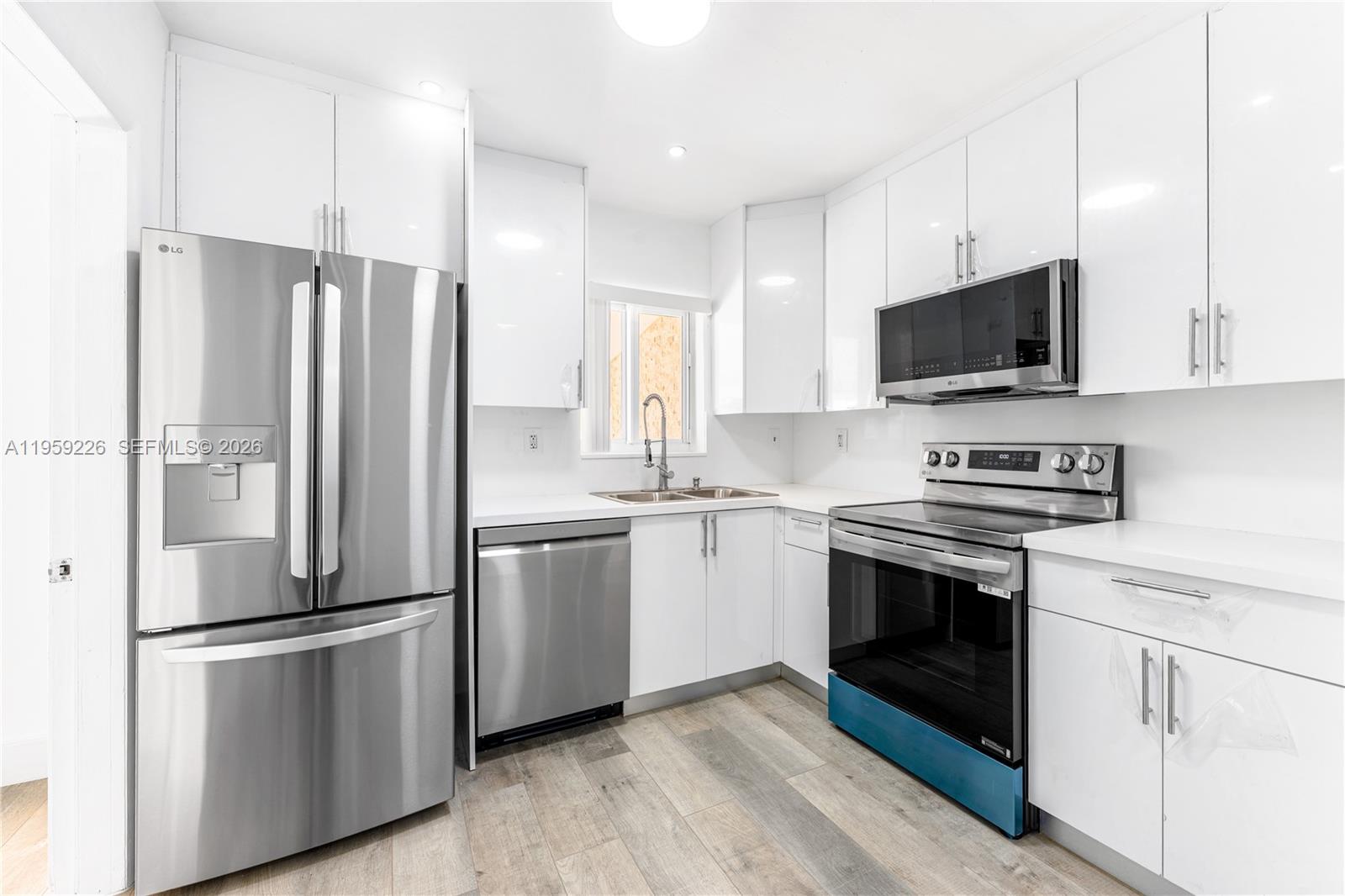 11970 SW 177th Ter Miami, FL 33177