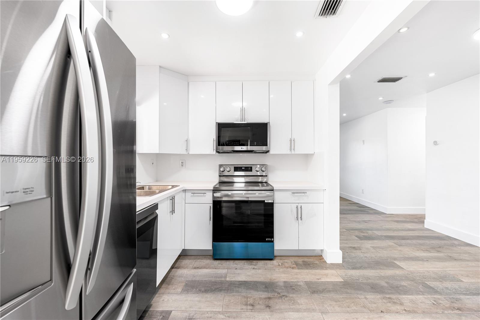 11970 SW 177th Ter Miami, FL 33177