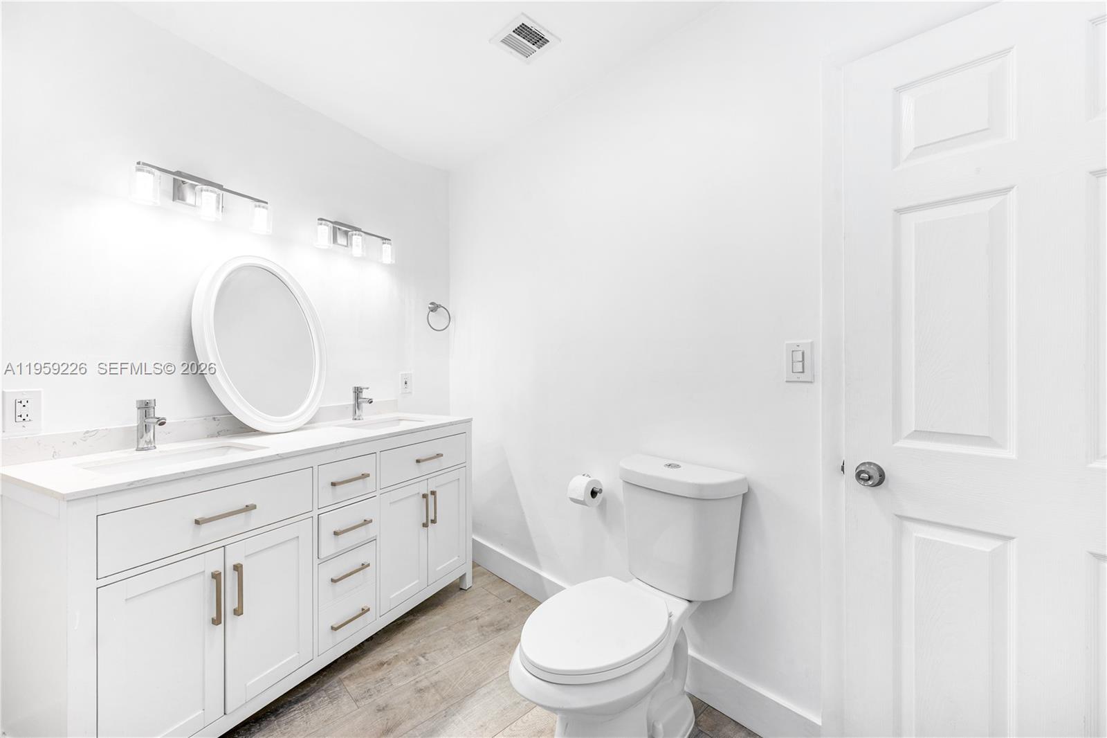 11970 SW 177th Ter Miami, FL 33177