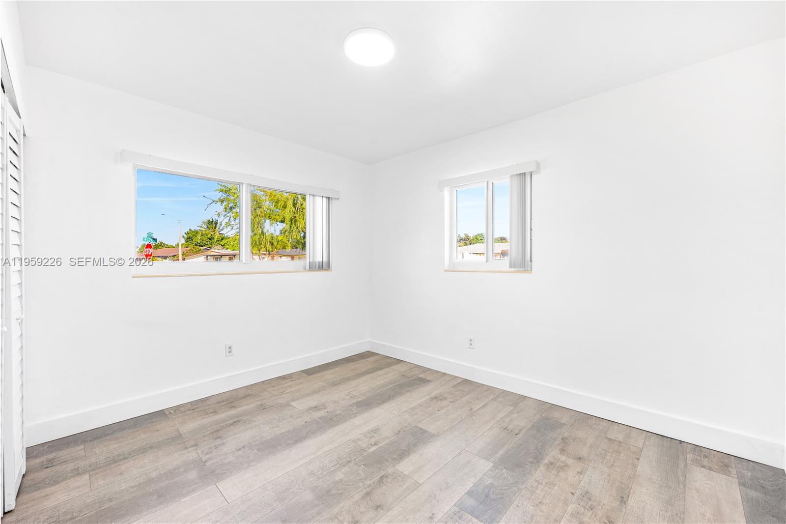 11970 SW 177th Ter Miami, FL 33177