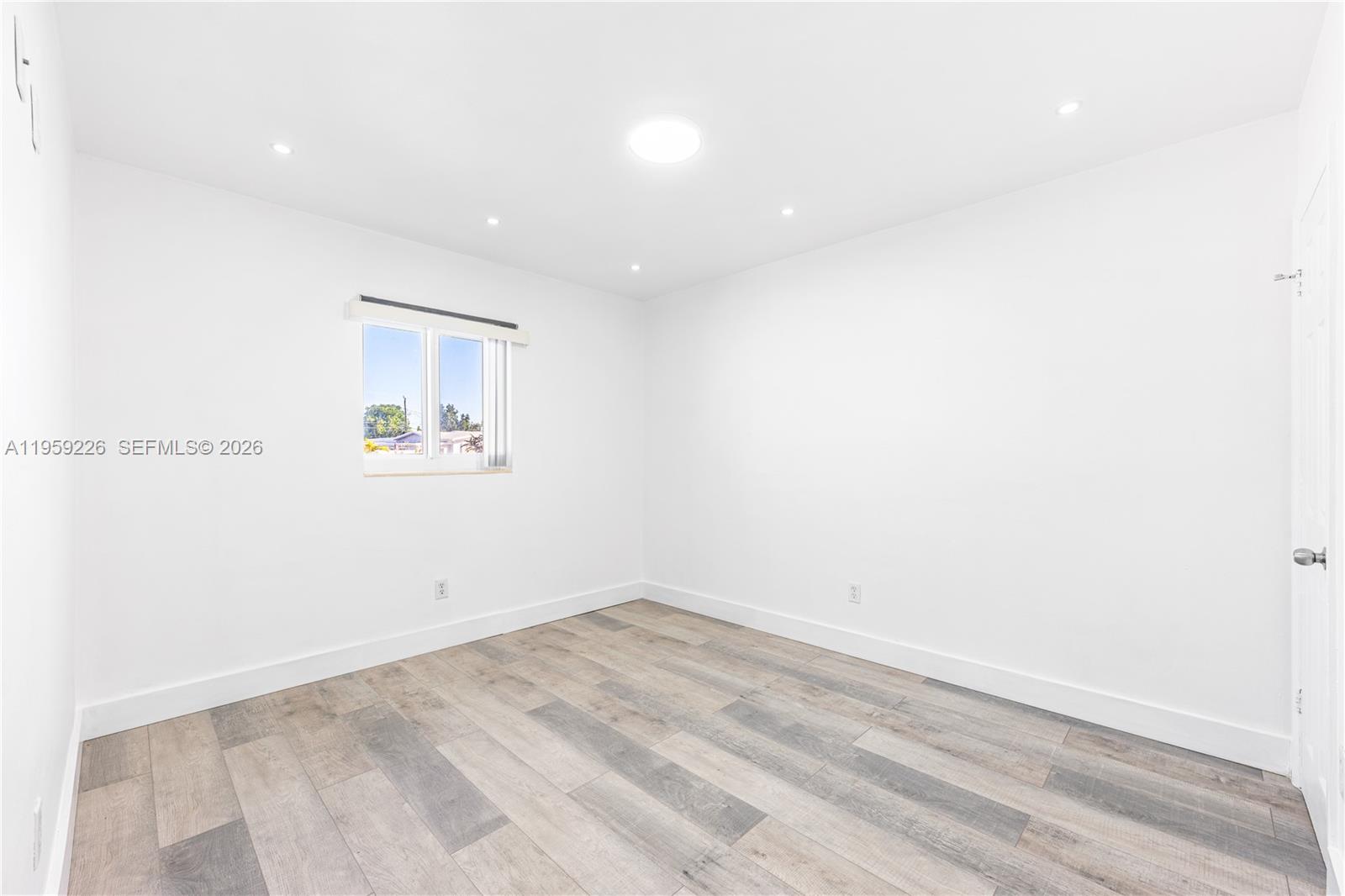 11970 SW 177th Ter Miami, FL 33177