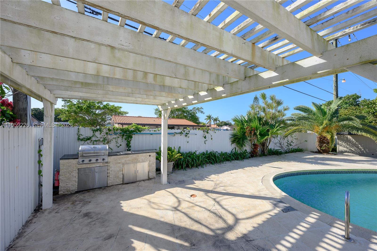 11970 SW 177th Ter Miami, FL 33177