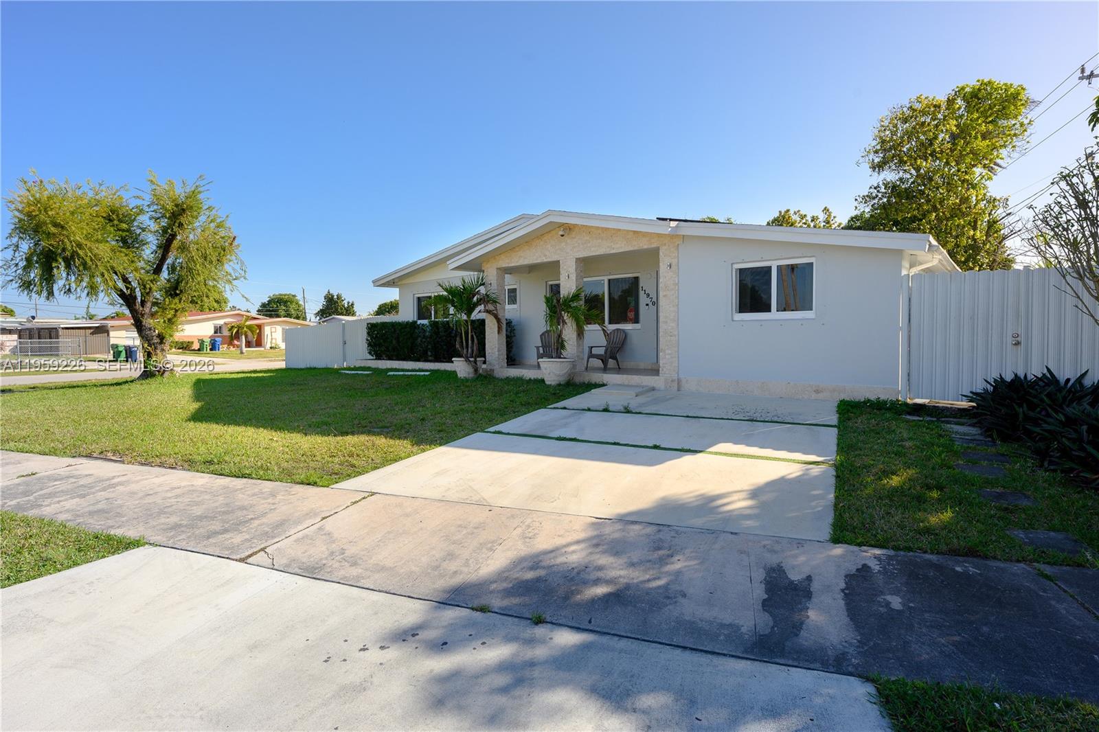 11970 SW 177th Ter Miami, FL 33177