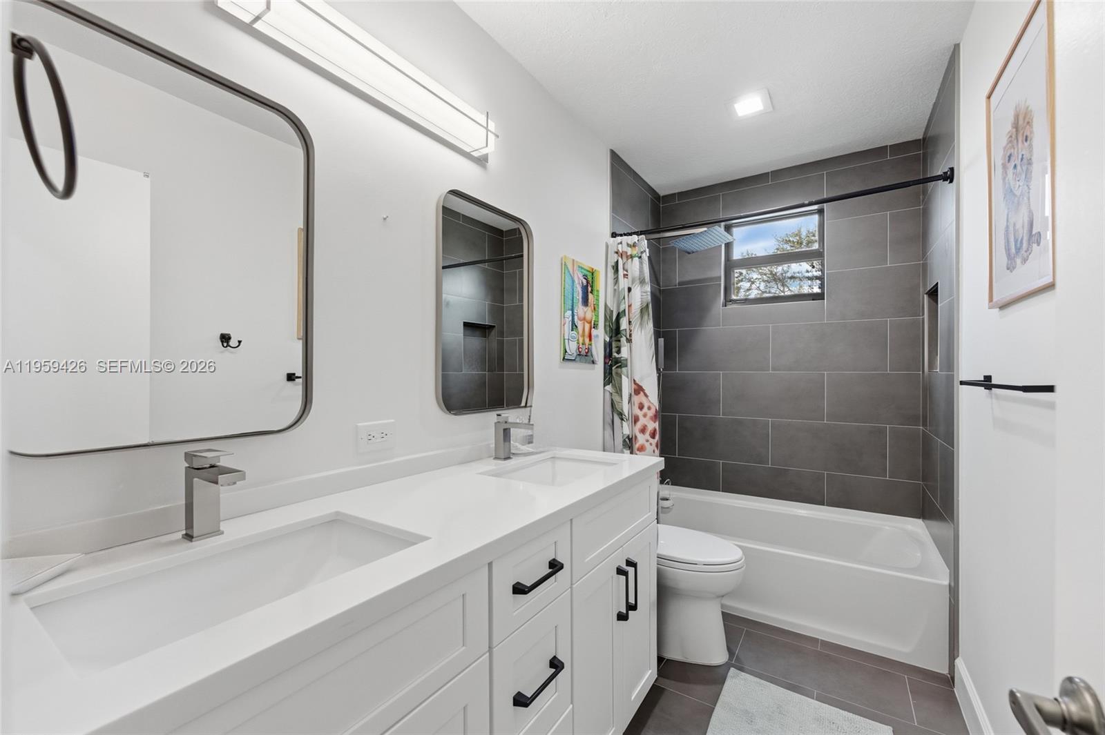 500 Cambridge Dr Weston, FL 33326