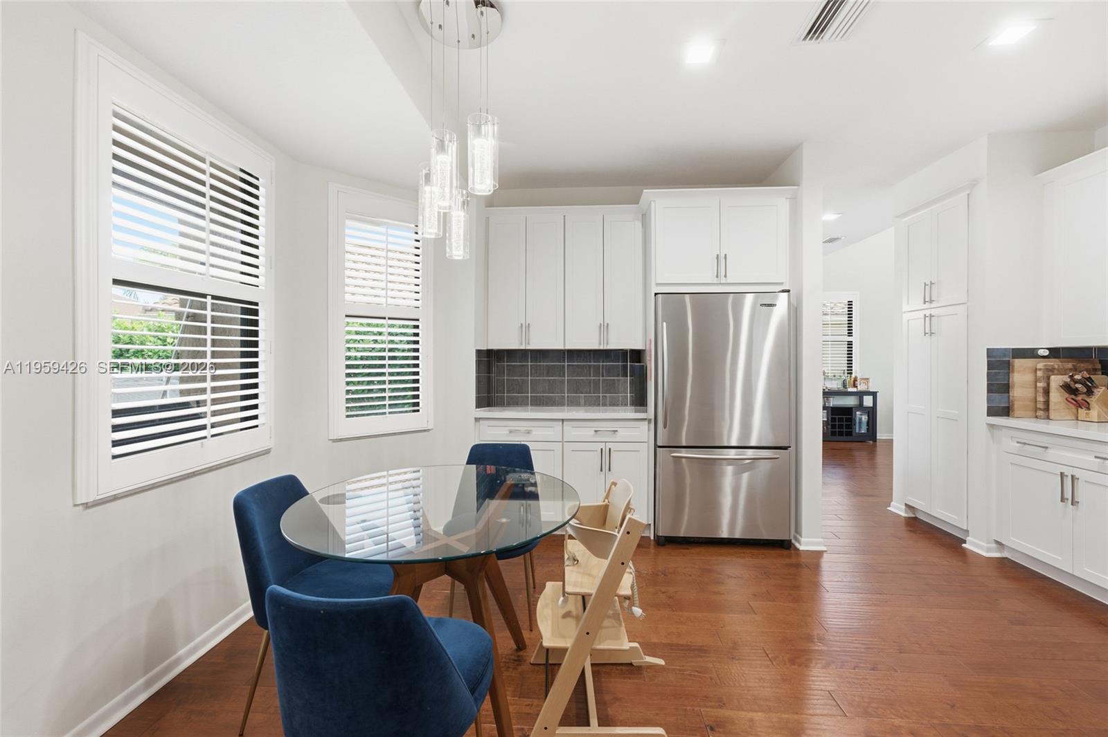 500 Cambridge Dr Weston, FL 33326